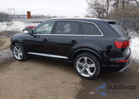 2019 Audi Q7 55 Premium z USA, uszkodzony, nr VIN WA1VAAF77KD026890